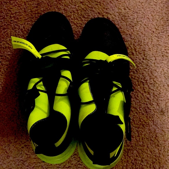 Real Nike Air Force 270 Utility Volt- size 12 - Picture 1 of 3